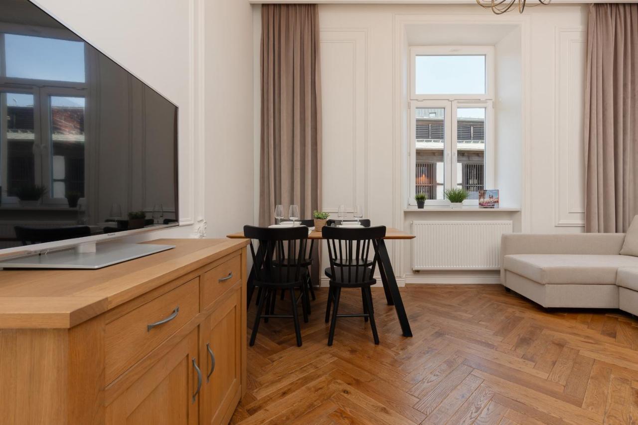 Apartment Strzelecka Old Town Cracow By Renters Prestige Kraków Eksteriør billede